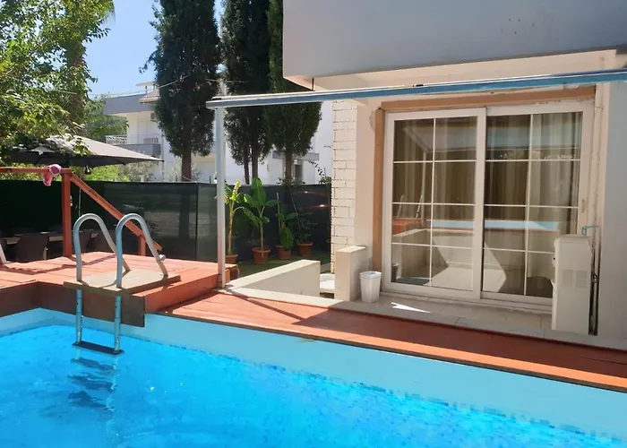 Elit1 12plus Beds Full Triplex In Golf Area With Private Pool & Garden Wifi Netflix Full Kitchen & Bed Equipments Air Conditions Free Parking Villa Belek