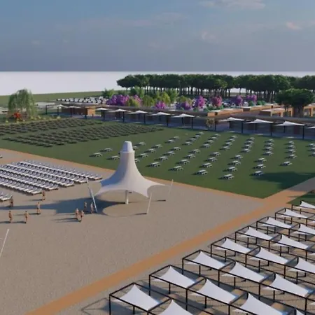 Villa Elit1 10 Beds Full Triplex In Golf Area With Private Pool & Garden Wifi Netflix Full Kitchen & Bed Equipments Air Conditions Free Parking *