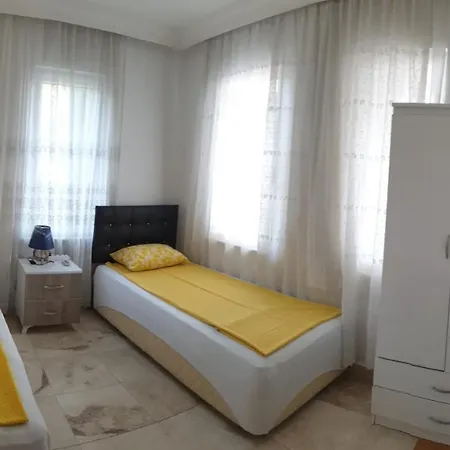 Elit1 10 Beds Full Triplex In Golf Area With Private Pool & Garden Wifi Netflix Full Kitchen & Bed Equipments Air Conditions Free Parking * Belek