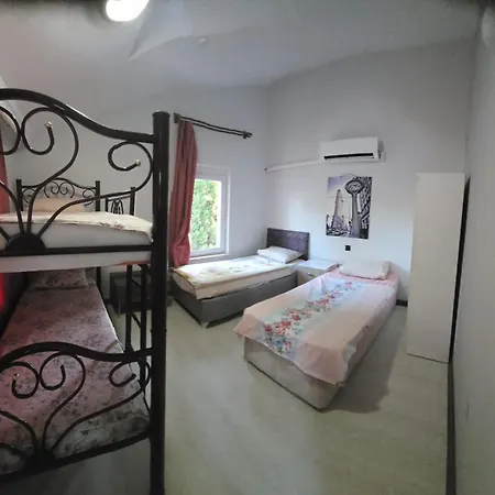 Villa Elit1 10 Beds Full Triplex In Golf Area With Private Pool & Garden Wifi Netflix Full Kitchen & Bed Equipments Air Conditions Free Parking *