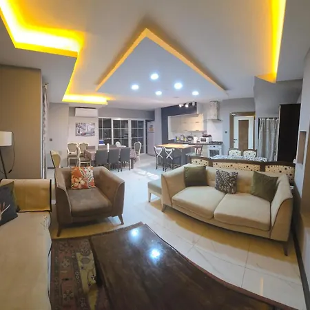 Elit1 12plus Beds Full Triplex In Golf Area With Private Pool & Garden Wifi Netflix Full Kitchen & Bed Equipments Air Conditions Free Parking * Belek