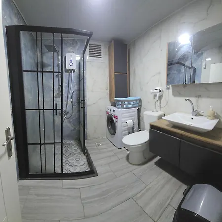 Elit1 12plus Beds Full Triplex In Golf Area With Private Pool & Garden Wifi Netflix Full Kitchen & Bed Equipments Air Conditions Free Parking *