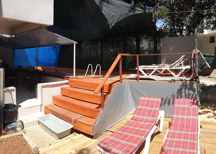 Elit1 12plus Beds Full Triplex In Golf Area With Private Pool & Garden Wifi Netflix Full Kitchen & Bed Equipments Air Conditions Free Parking *