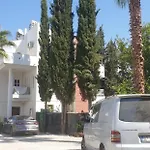 Elit1 12plus Beds Full Triplex In Golf Area With Private Pool & Garden Wifi Netflix Full Kitchen & Bed Equipments Air Conditions Free Parking Villa *