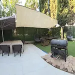 Elit1 12plus Beds Full Triplex In Golf Area With Private Pool & Garden Wifi Netflix Full Kitchen & Bed Equipments Air Conditions Free Parking Villa *