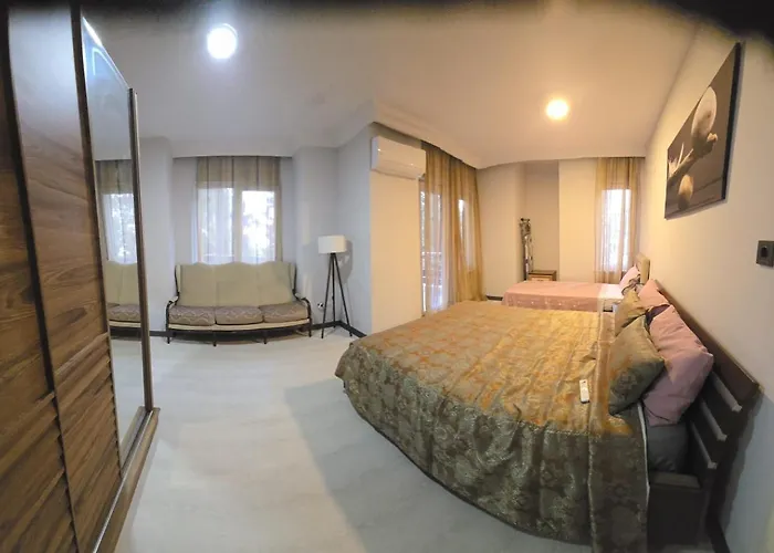 Βίλα Elit1 12plus Beds Full Triplex In Golf Area With Private Pool & Garden Wifi Netflix Full Kitchen & Bed Equipments Air Conditions Free Parking